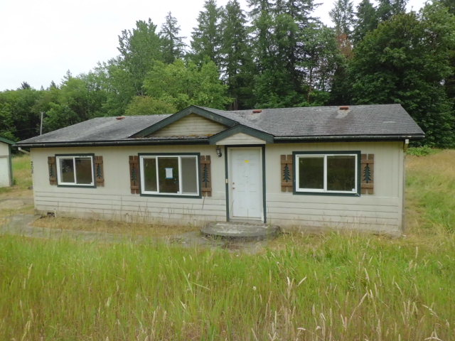 208 Orchard LaneOakville, WA, 98568Grays Harbor County