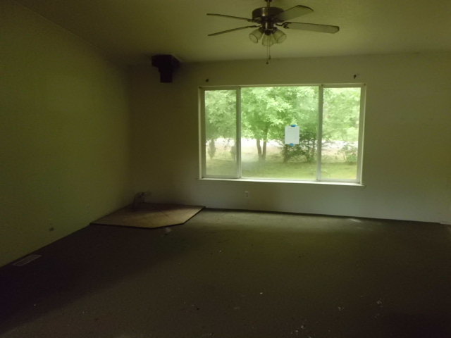 494 Dluhosh RdOnalaska, WA, 98570Lewis County
