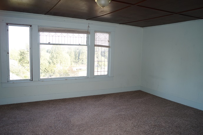 570 BarnhartRaymond, WA, 98577Pacific County