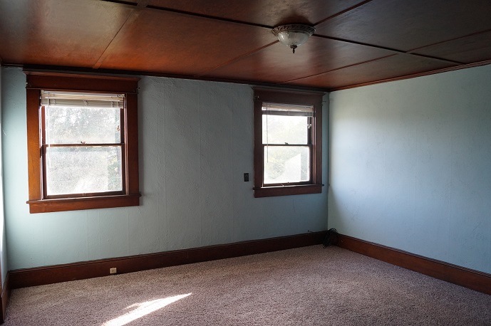 570 BarnhartRaymond, WA, 98577Pacific County