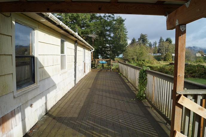 1717 Krause RdRaymond, WA, 98577Pacific County