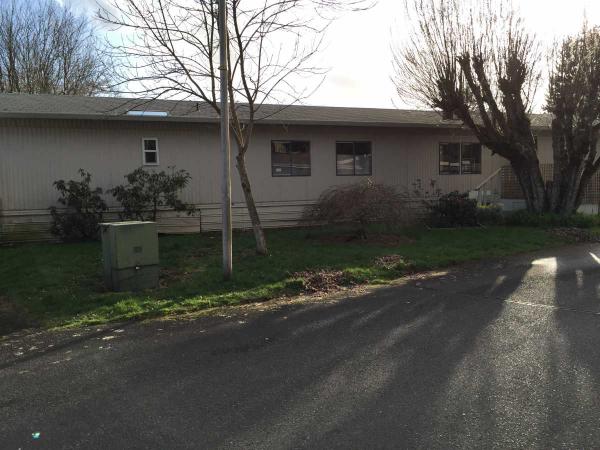 Country Manor MHC, LLC 15619 NE Caples Rd #11Brush Prairie, WA 98606
