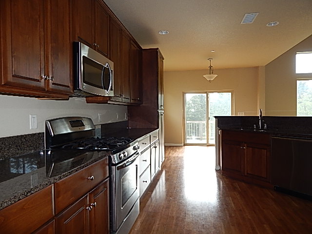 2938 NW Hill StCamas, WA, 98607Clark County