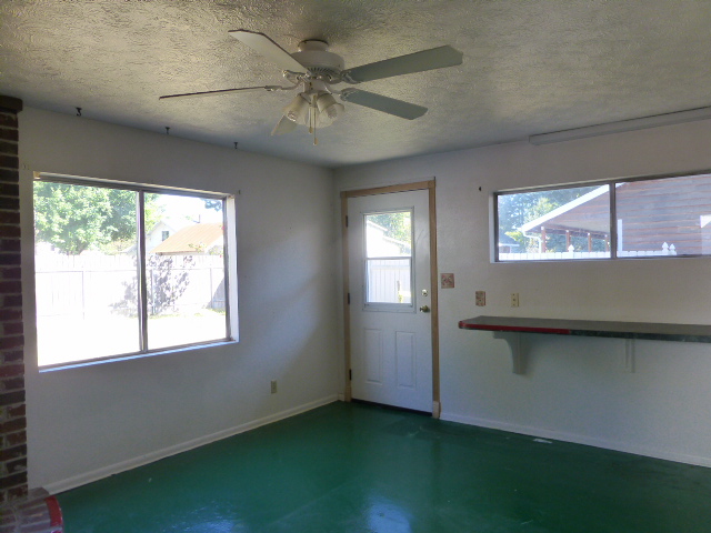 758 Woodard Ave NECastle Rock, WA, 98611Cowlitz County