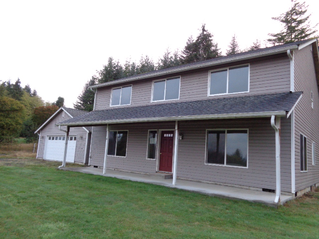 38 Fern Hill RoadCathlamet, WA, 98612Wahkiakum County
