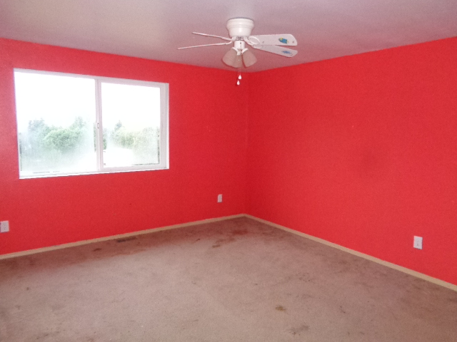 38 Fern Hill RoadCathlamet, WA, 98612Wahkiakum County