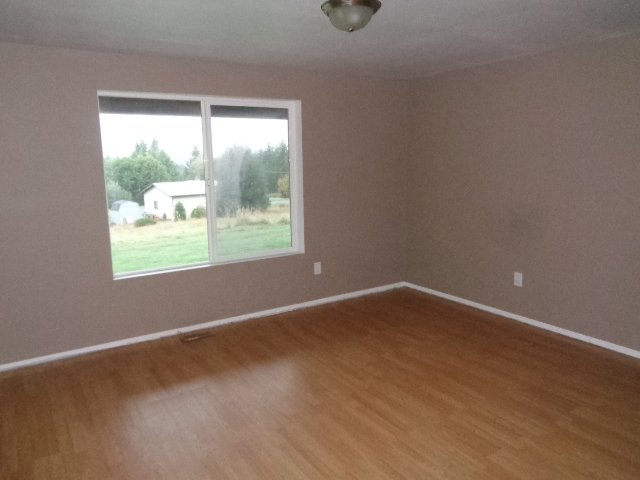38 Fern Hill RoadCathlamet, WA, 98612Wahkiakum County