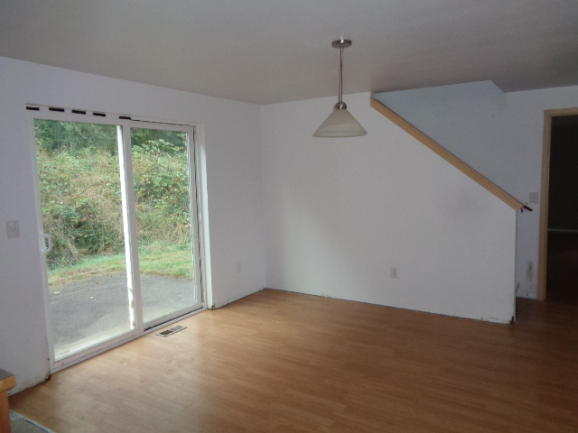 38 Fern Hill RoadCathlamet, WA, 98612Wahkiakum County