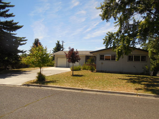 865 Maple DrGoldendale, WA, 98620Klickitat County