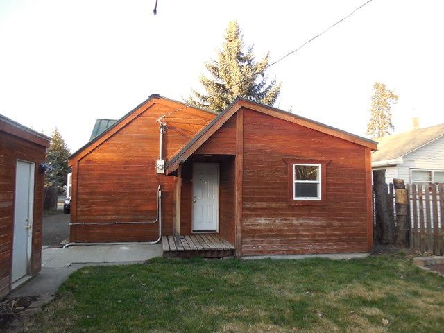 210 East Allyn StGoldendale, WA, 98620Klickitat County
