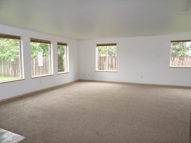 303 Barnes StreetKelso, WA, 98626Cowlitz County