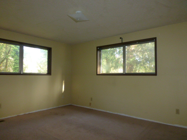 151 Lomor Spur DrivLongview, WA, 98632Cowlitz County