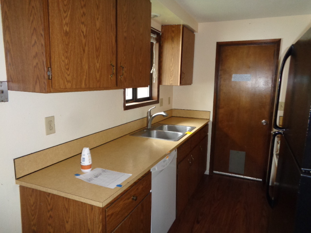2401 Sires LnLongview, WA, 98632Cowlitz County
