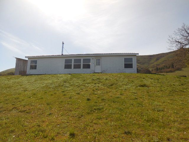 30 Stacker Butte RdLyle, WA, 98635Klickitat County