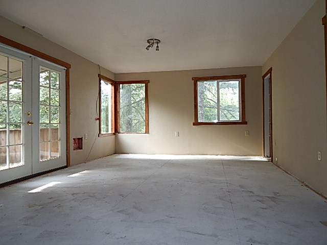 112 Manning RdStevenson, WA, 98648Skamania County