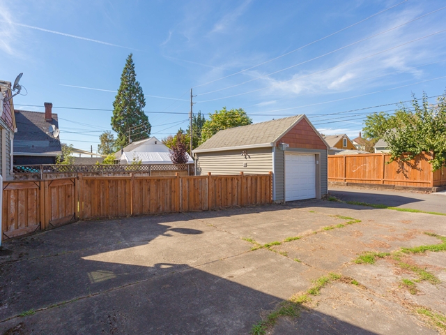 608 W Fourth PlainVancouver, WA, 98660Clark County