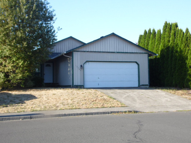 13706 NE 91st StVancouver, WA, 98682Clark County