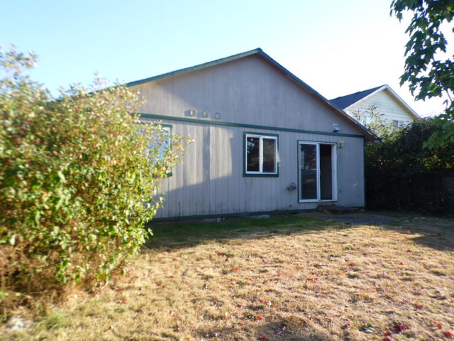 13706 NE 91st StVancouver, WA, 98682Clark County