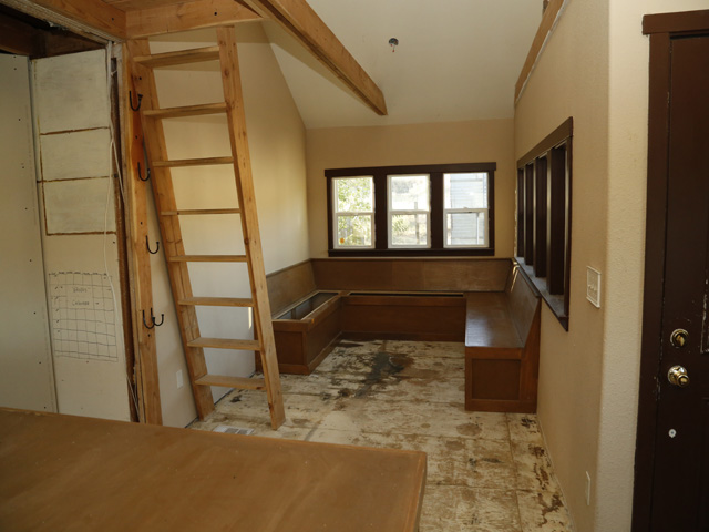 725 S Jarvis AveEast Wenatchee, WA, 98802Douglas County