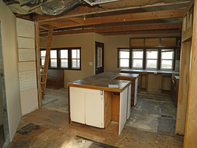 725 S Jarvis AveEast Wenatchee, WA, 98802Douglas County