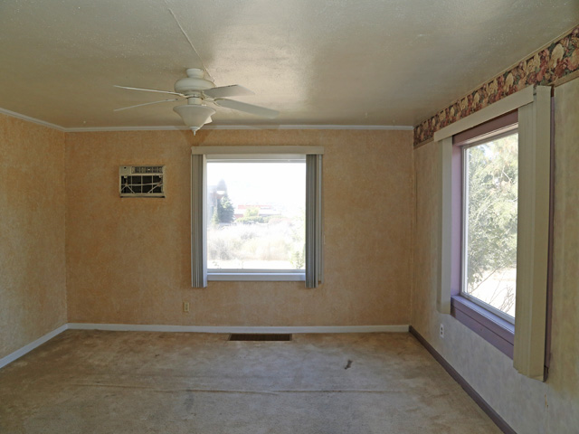 844 Grant RdEast Wenatchee, WA, 98802Douglas County