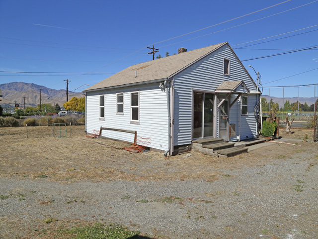 844 Grant RdEast Wenatchee, WA, 98802Douglas County