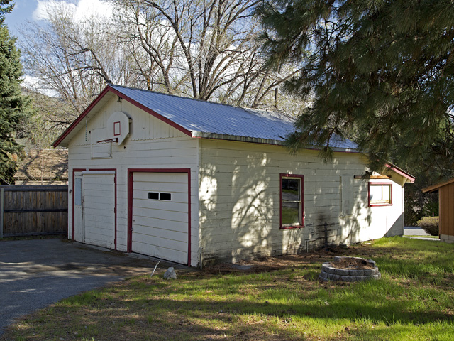 2391 Entiat WayEntiat, WA, 98822Chelan County