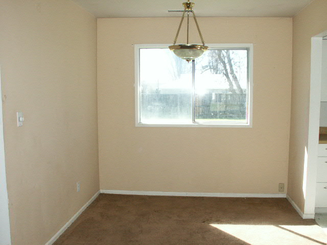 1224 Mitchell AvenuMoses Lake, WA, 98837Grant County