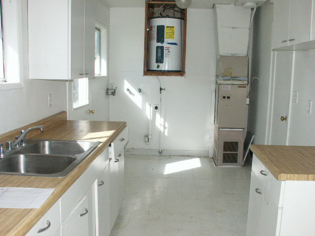 1224 Mitchell AvenuMoses Lake, WA, 98837Grant County