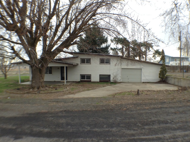 401 E 7th StWarden, WA, 98857Grant County