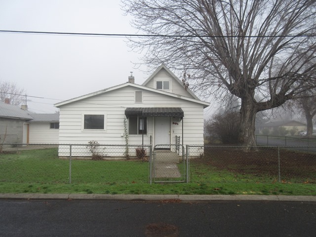 201 W Prasch AveYakima, WA, 98902Yakima County