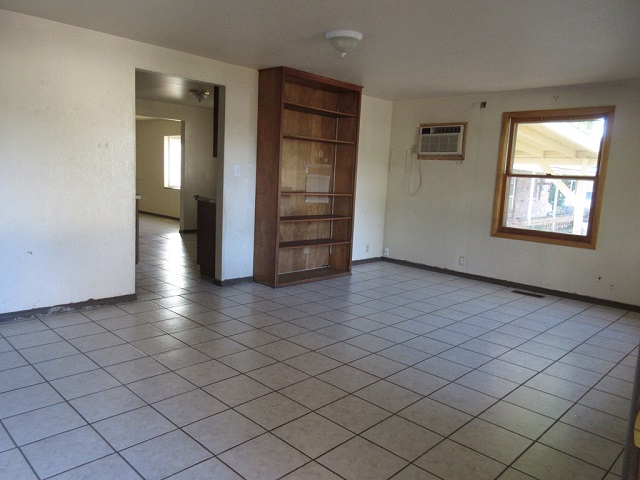 1613 S 5th AvenueYakima, WA, 98902Yakima County