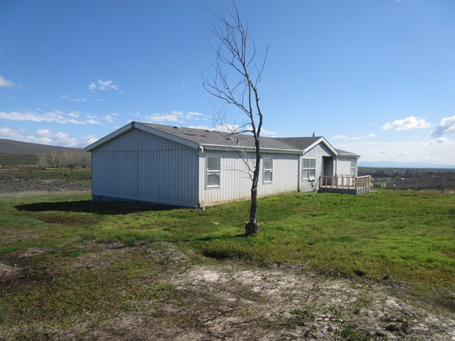 241 Culdorn DriveYakima, WA, 98903Yakima County