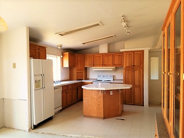 6712 Lower Peoh Point RdCle Elum, WA, 98922Kittitas County