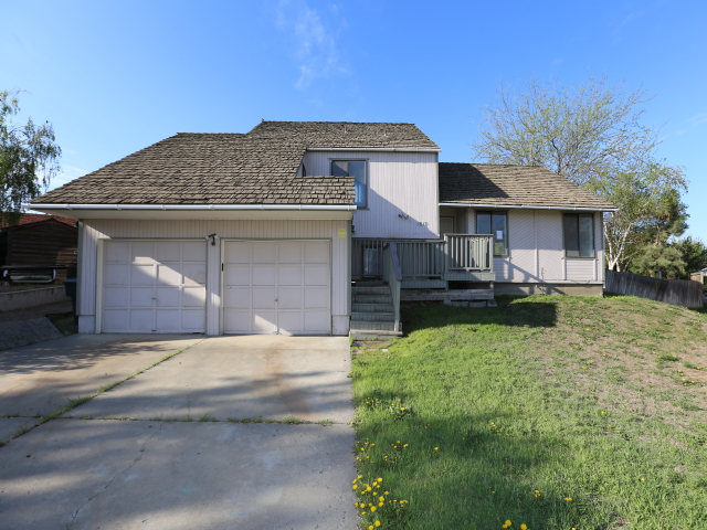1810 W 2nd StGrandview, WA, 98930Yakima County