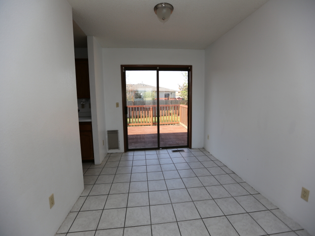 1810 W 2nd StGrandview, WA, 98930Yakima County