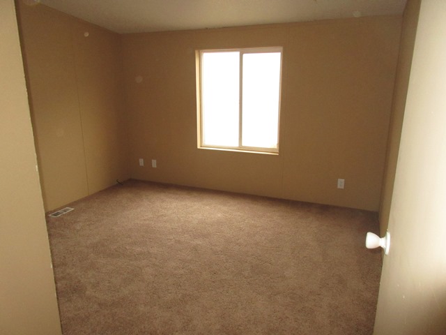 702 Mark AveGranger, WA, 98932Yakima County