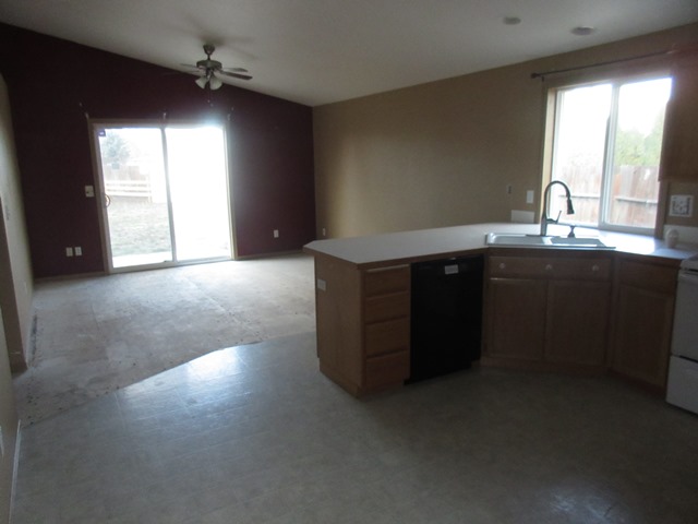 216 Millenium StMoxee, WA, 98936Yakima County