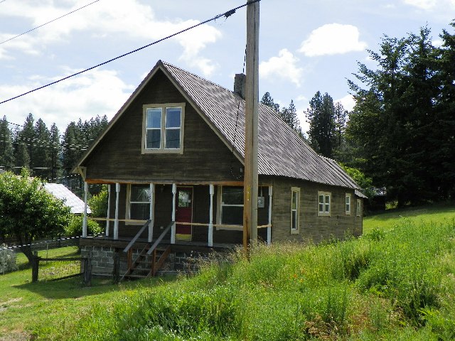 506 S 2nd StRoslyn, WA, 98941Kittitas County