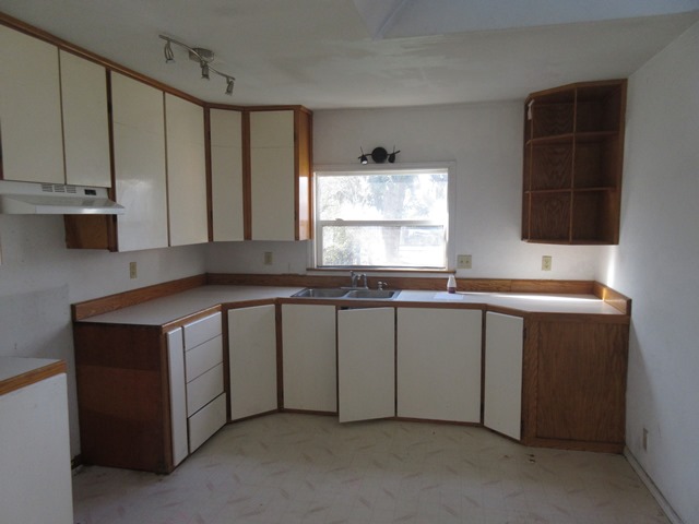 122 E Fremont AveSelah, WA, 98942Yakima County