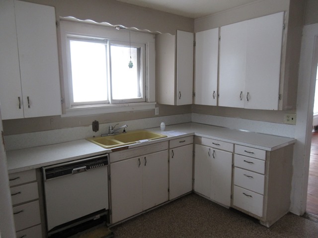 15 North C StreetToppenish, WA, 98948Yakima County