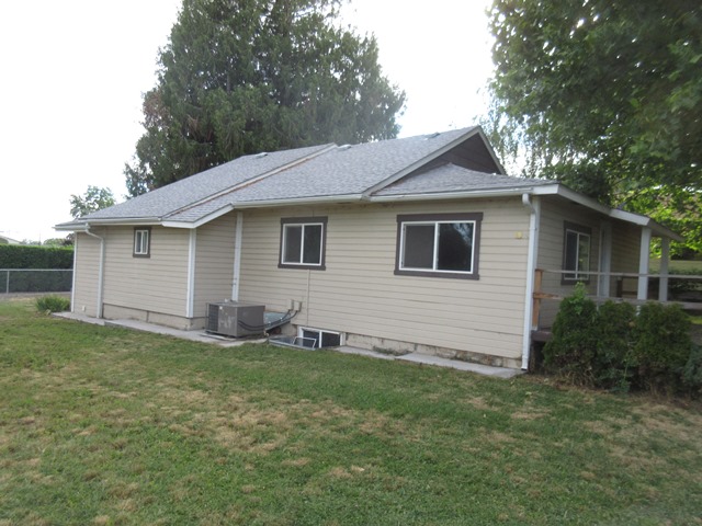 803 Rainier AveZillah, WA, 98953Yakima County
