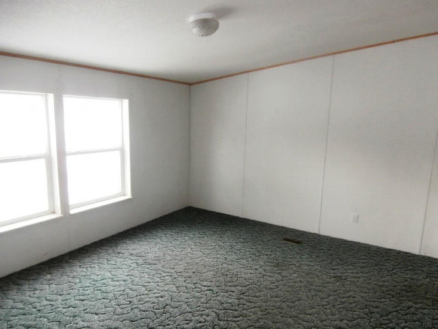 29116 W Long Lake RFord, WA, 99013Spokane County