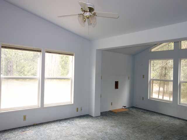 321 Diamond DrNewport, WA, 99156Pend Oreille County