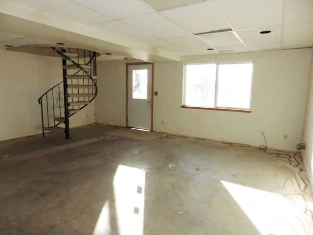 410 N 6th StOakesdale, WA, 99158Whitman County