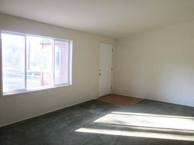 3255 Evergreen DrValley, WA, 99181Stevens County