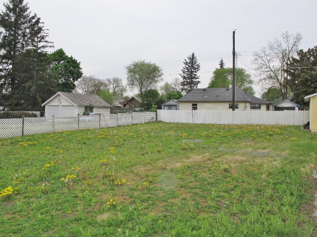 5203 N Crestline StSpokane, WA, 99207Spokane County