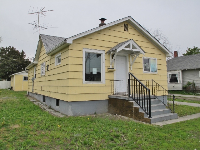 5203 N Crestline StSpokane, WA, 99207Spokane County