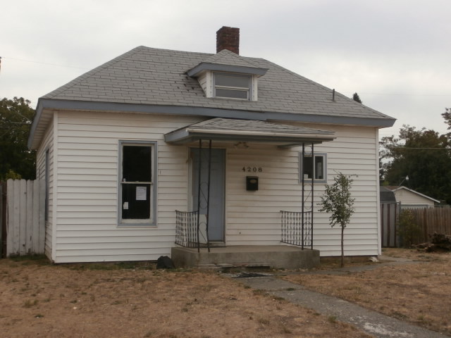 4208 Napa St NSpokane, WA, 99207Spokane County