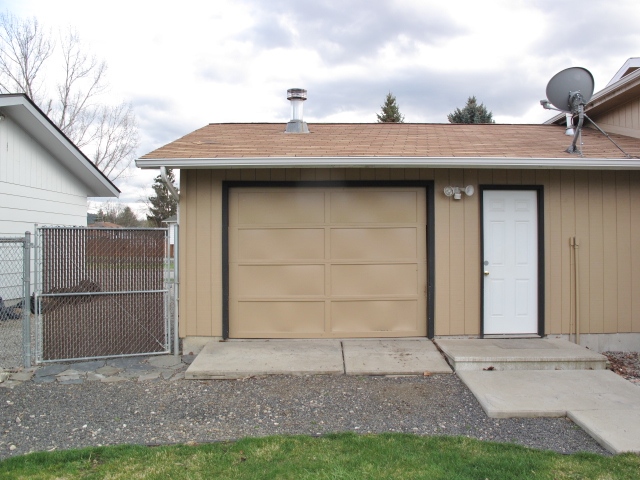 12521 E Lenora DrSpokane Valley, WA, 99216Spokane County